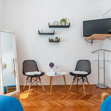 Antonija Apartment Vozilici